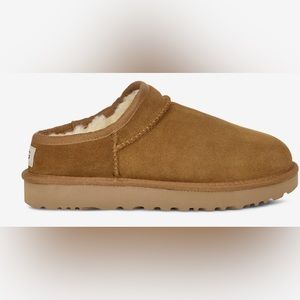 Ugg Classic Slipper- cognac used in good condition!
